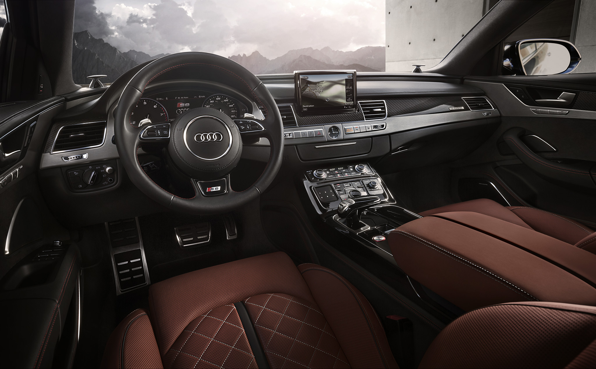 Audi_S8_interior_fnl_lay_rgb_w